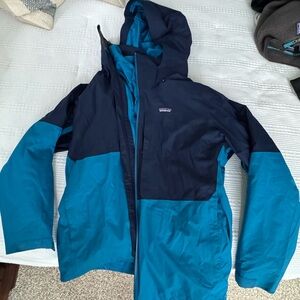 Patagonia Men’s Ski Jacket with zip in nano puff liner, size XL